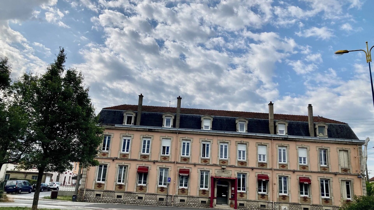 Saint-Dizier Hotel | Hôtel De Champagne