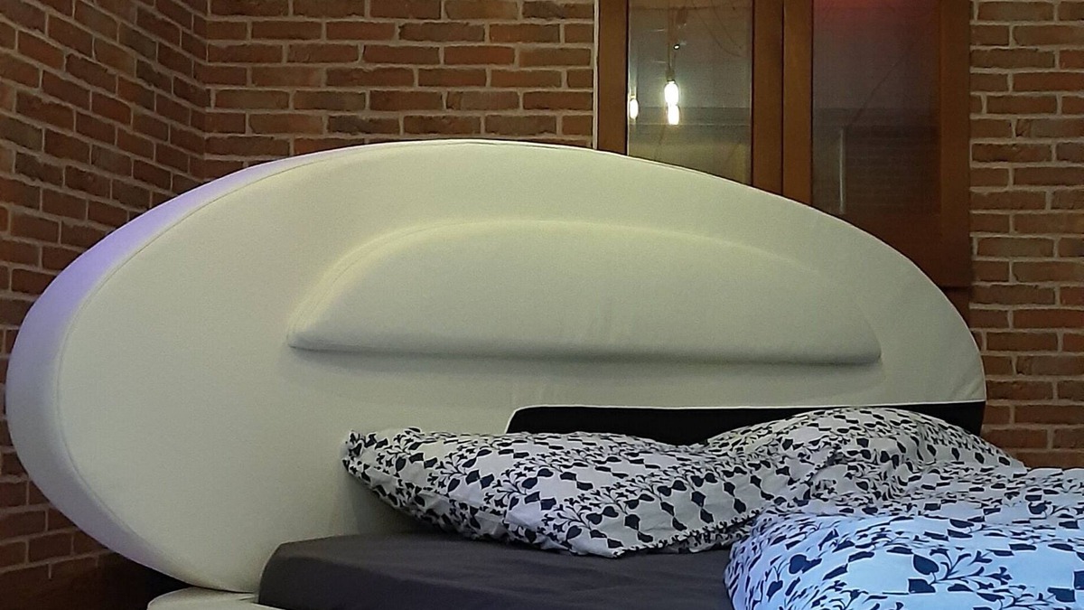 Reuilly Apartment | Hôtel du Berry - Charming Furnished Accommodation Sauna, Hammam, Jacuzzi