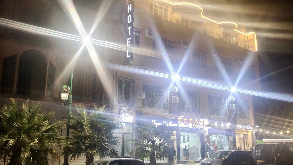 Tlemcen Hotel | Hôtel el menzah kazi
