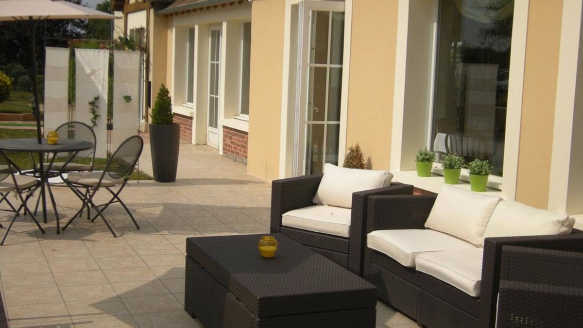 Houdan Hotel | Hôtel HAPY