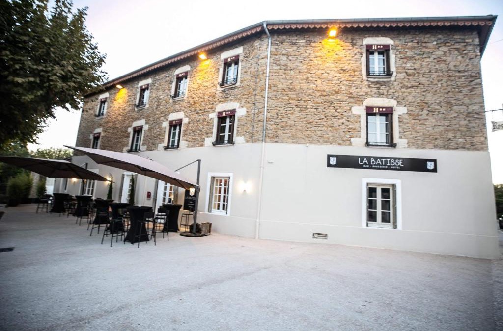 Cremieu Hotel | Hôtel La Batisse