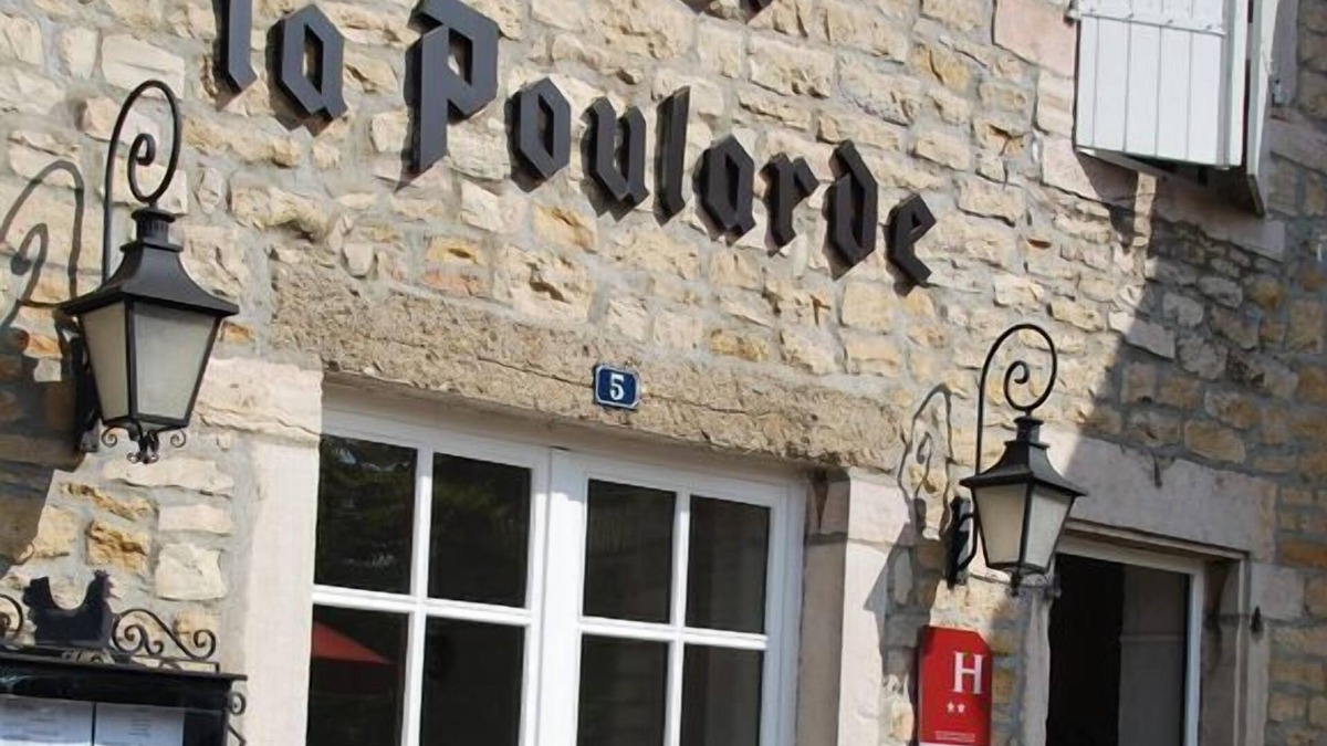 Louhans Hotel | Hôtel la Poularde