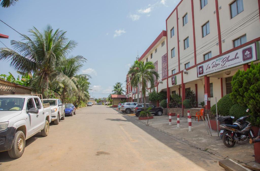 Abidjan Resort | Hôtel La Rose Blanche Abidjan
