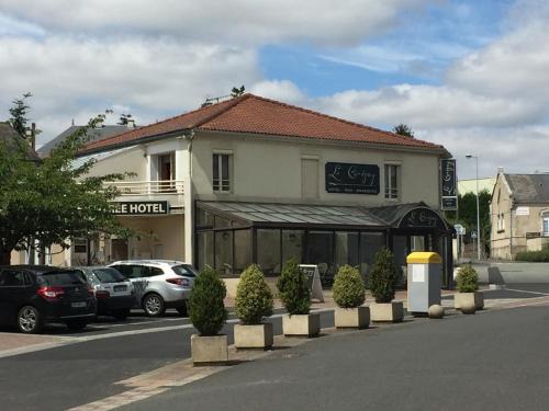 Cerizay Hotel | Hôtel Le Cerizay