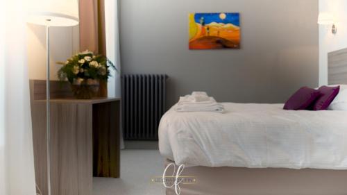 Moissac Hotel | HÔTEL LE CHAPON FIN