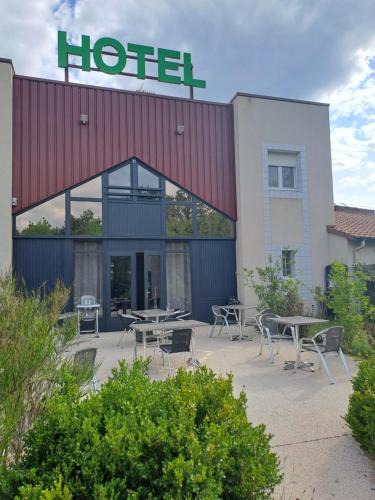 Gievres Hotel | Hôtel Le Grand Chêne