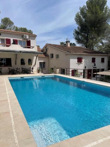 Grand Sud Hotel | Hôtel Le Mas des Ecureuils