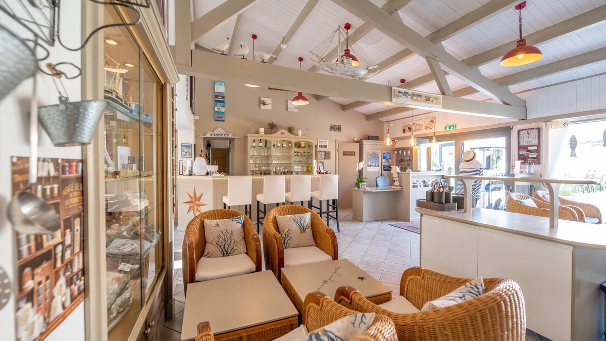Sainte-Marie-de-Re Hotel | Hôtel Le Peu Breton