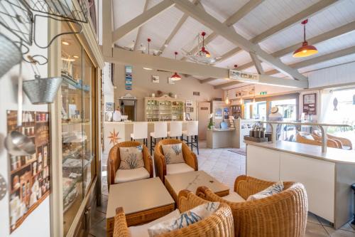 Sainte-Marie-de-Re Hotel | Hôtel Le Peu Breton