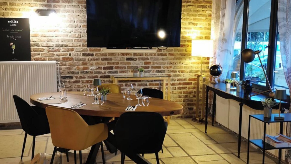 Rancourt Hotel | Hôtel Le Prieuré