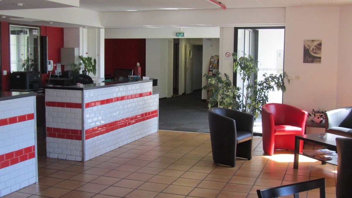 Saint-Eloy-les-Mines Hotel | Hôtel Le Saint-Joseph