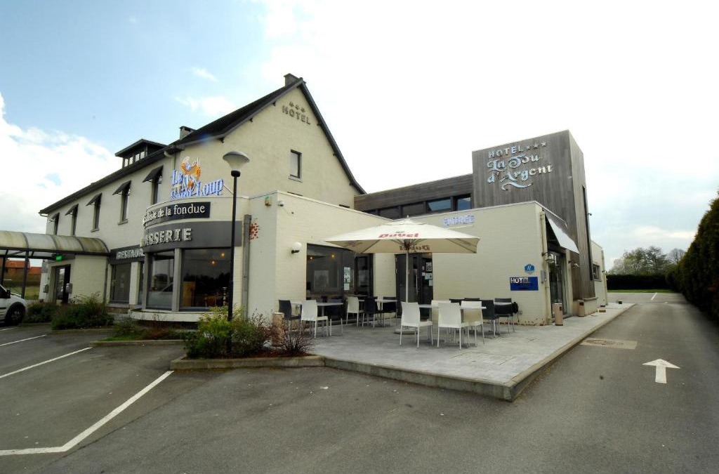 Beuzet Hotel | Hôtel Le Saint Loup