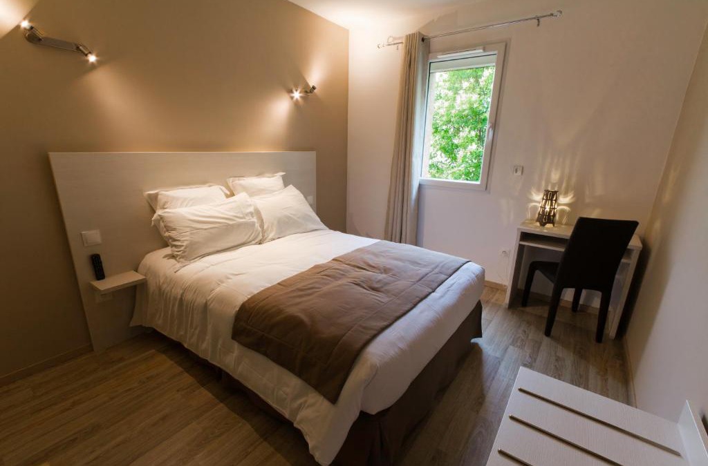 Saint-Martin-d'Ardeche Hotel | Hôtel Les Petits Oreillers