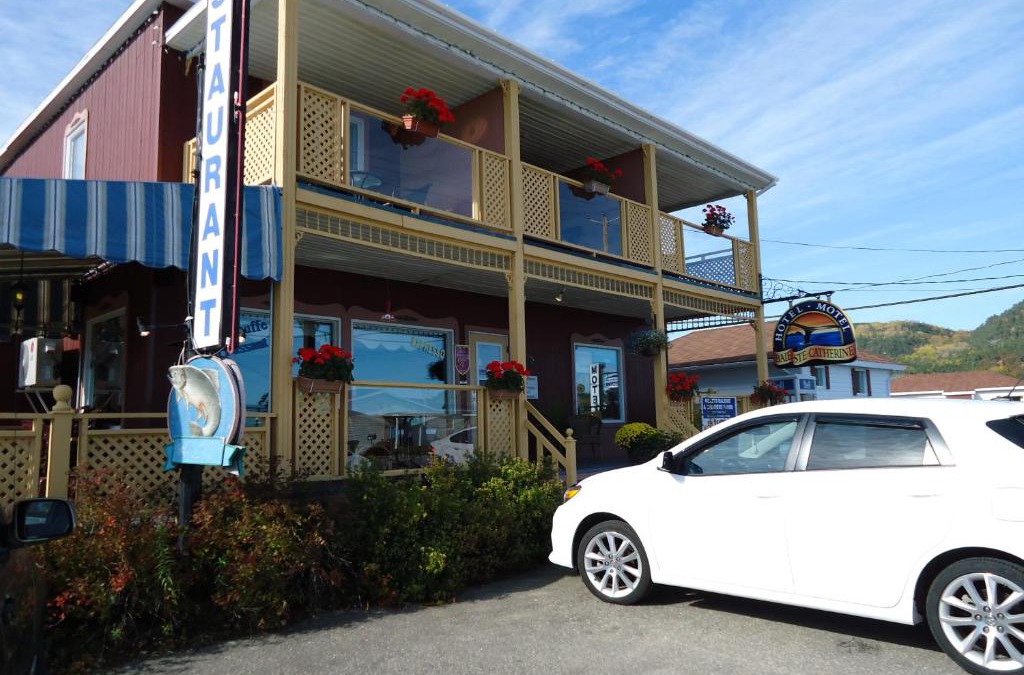Baie Sainte-Catherine Hotel | Hôtel-Motel Baie-Ste-Catherine