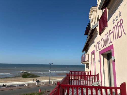 Villers-sur-Mer Hotel | Hôtel Outre-Mer - Villa Le Couchant
