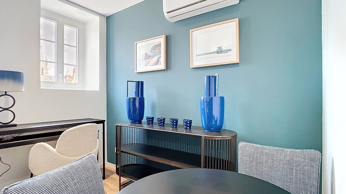 Montargis Apartment | Hôtel Particulier - Suite Venise du Gâtinais