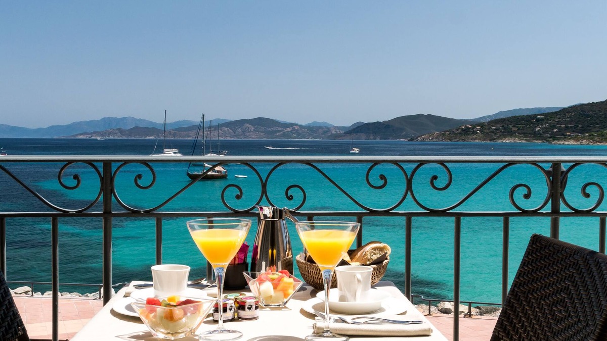 L'Ile-Rousse Hotel | Hôtel Perla Rossa