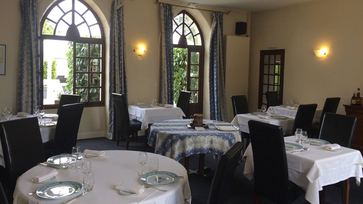 Vignoux-sur-Barangeon Hotel | Hôtel Restaurant Le Prieuré