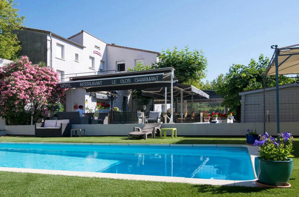 Vallon-Pont-d'Arc Hotel | Hôtel Restaurant Le Clos Charmant