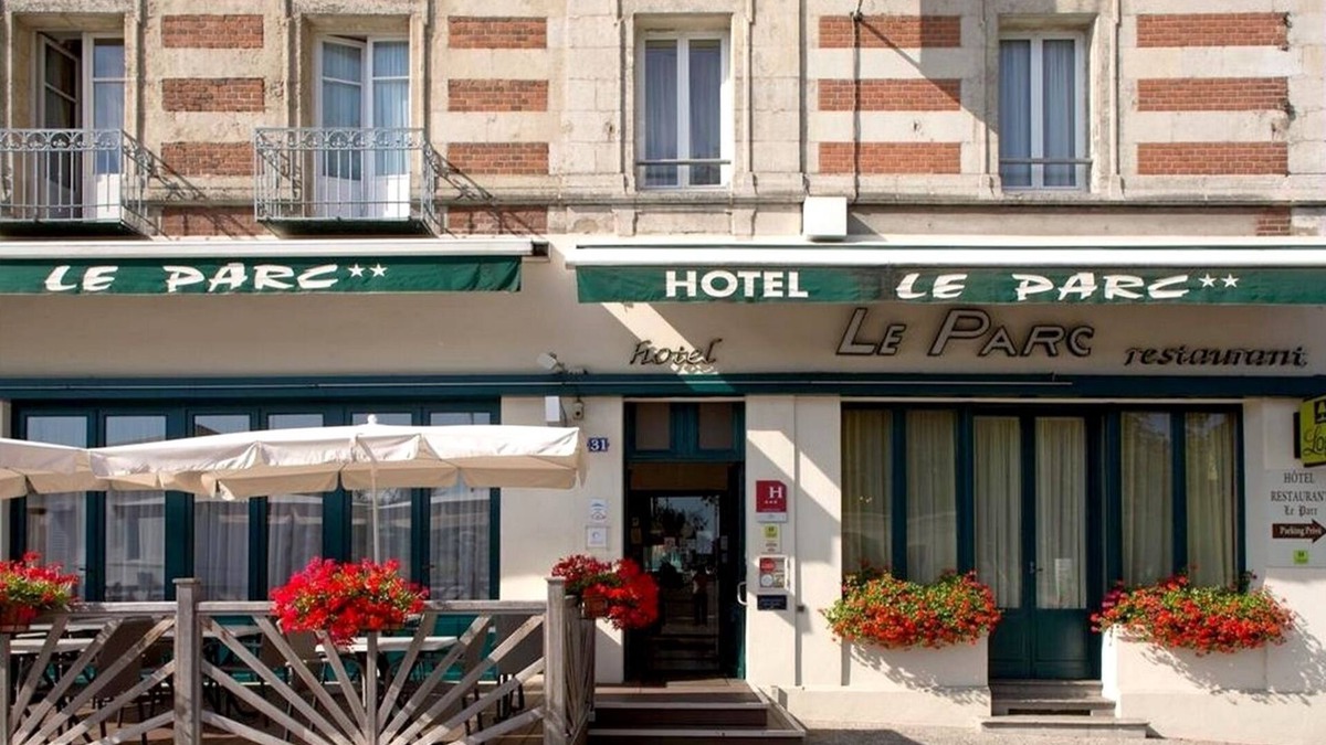 Moulins Hotel | Hôtel Restaurant Le Parc