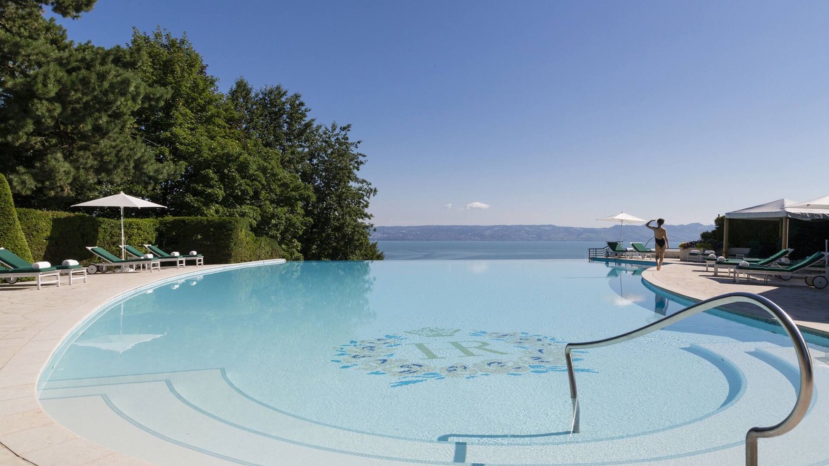 Evian-les-Bains Hotel | Hôtel Royal