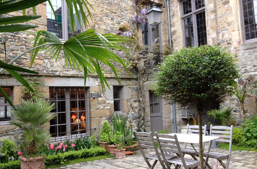 Coutances House | Hôtel Tanquerey de La Rochaisière