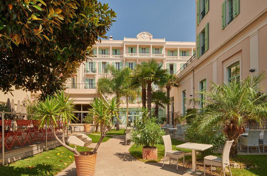 Menton Hotel | Hôtel Vacances Bleues Balmoral