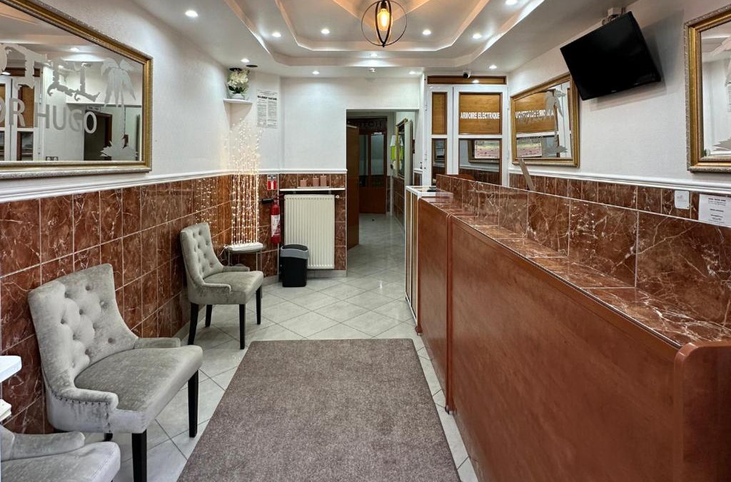 Aubervilliers Hotel | Hôtel Victor Hugo