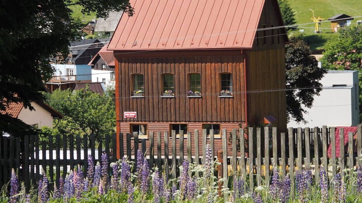 Pernink House | Hütte für Familien, die Natur und Sport Geniessen