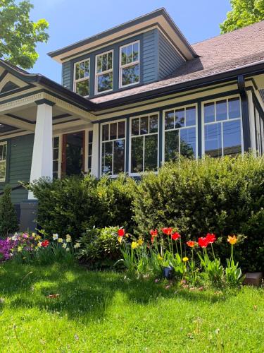 Margaretville House | Hÿgge House