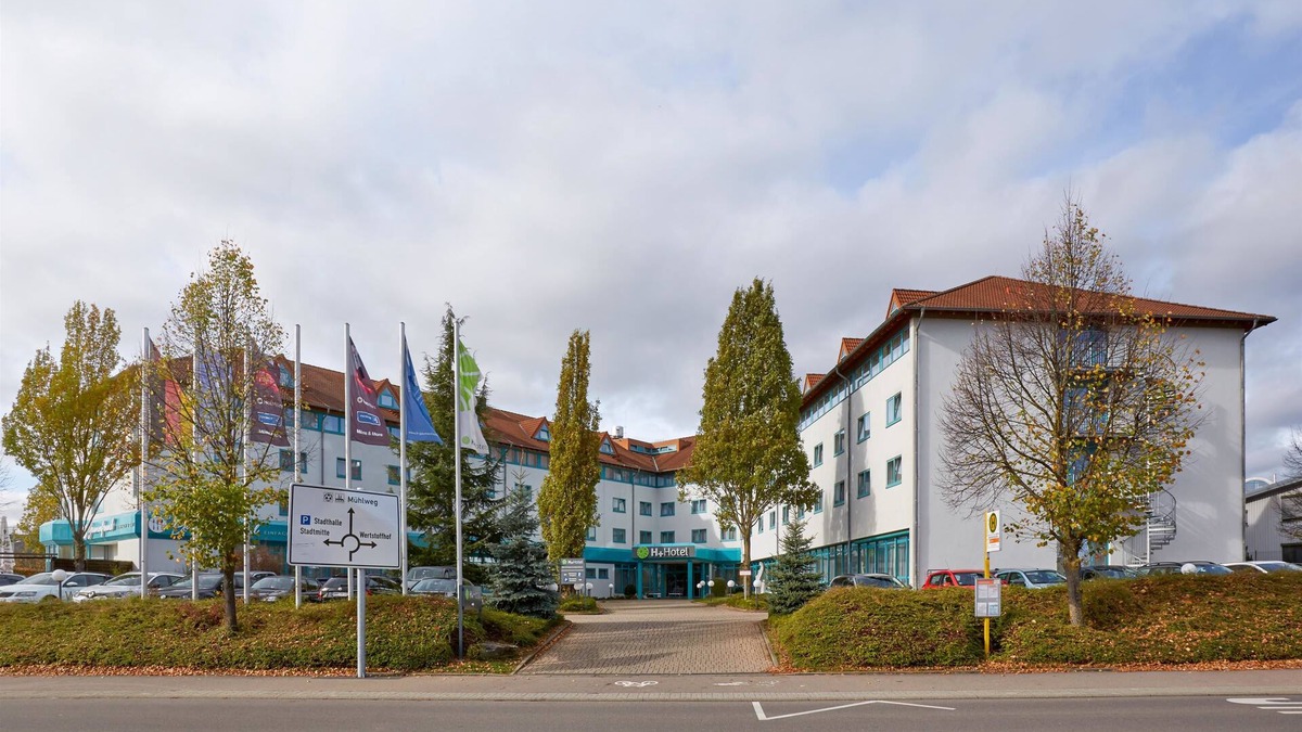 Herrenberg Hotel | H+ Hotel Stuttgart Herrenberg