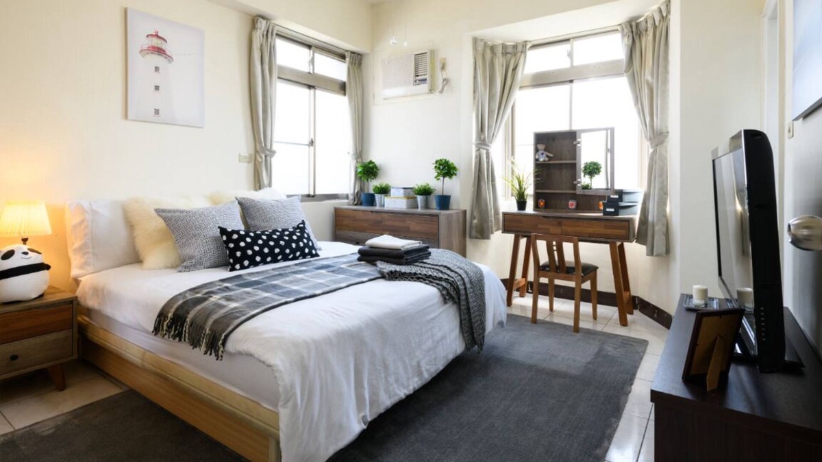 Xinyi Apartment | ★H&K 3/2 Cozy Taipei 101 Views【World Trade Center Station】