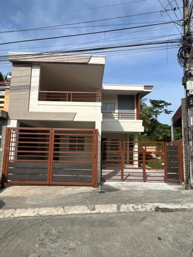 Calapan House | H&L Transient House - Xevera