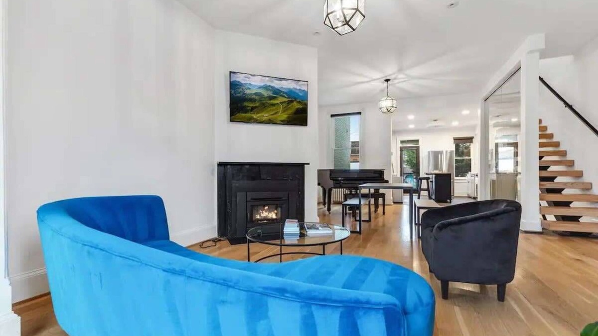 H Street Corridor House | H St. DC Haven/4-BR Homestay