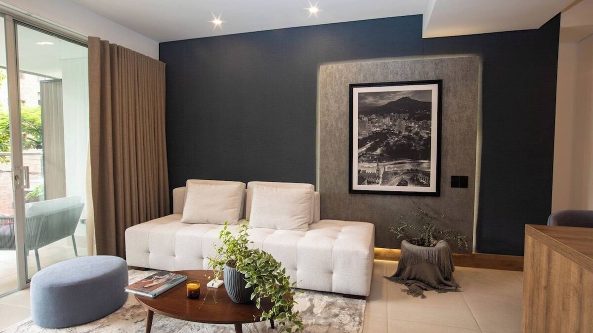 Granada Apartment | H106 - Amazing Comfort & Amenities, Pool, Security