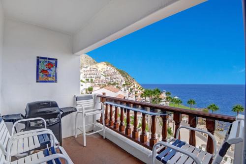 Avalon House | H155 - Hamilton Cove Villa 1-55