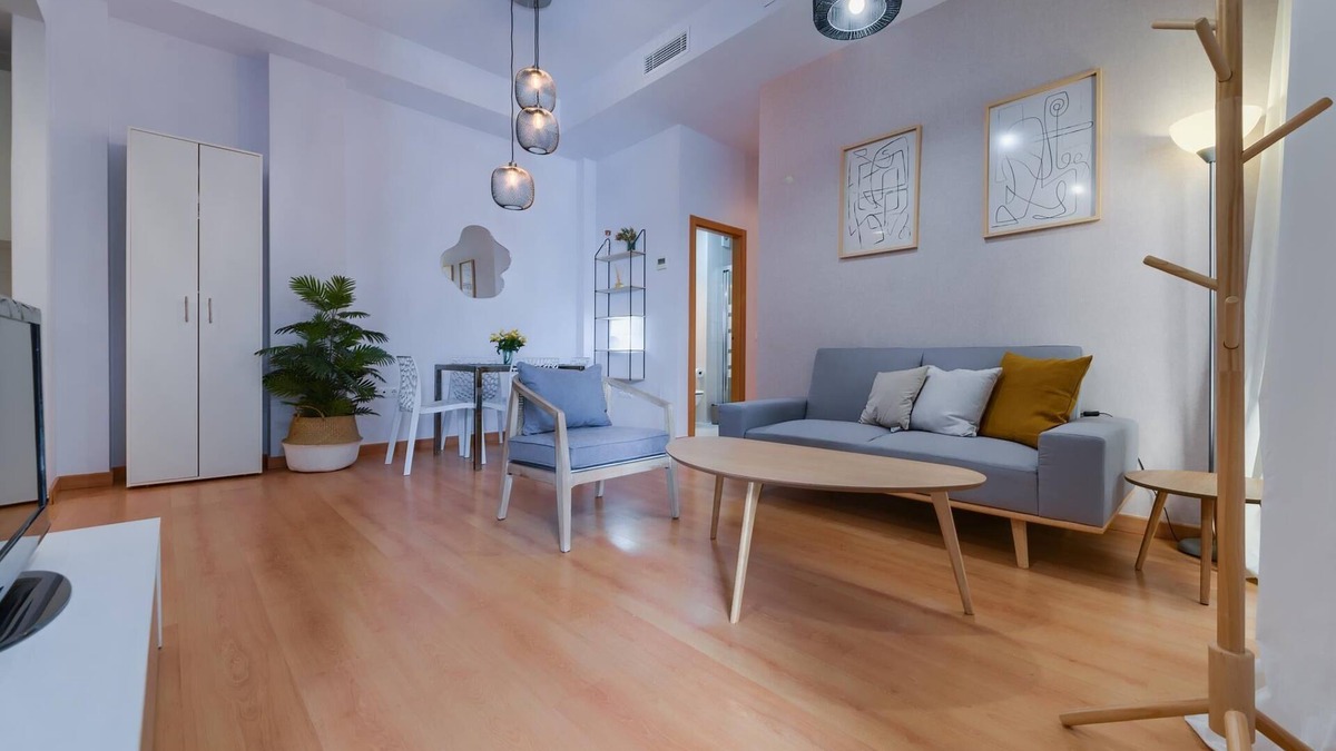 La Victoria Apartment | H2M Victoria Malaga city center WiFi and Air Con