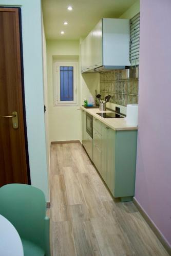 Bolzaneto Apartment | H2ome- Bolzaneto 2 camere wifi AC