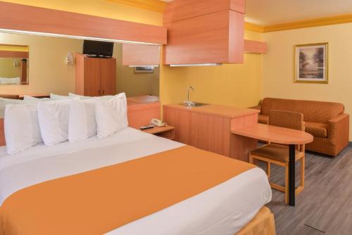 Inglewood Hotel | H3 Inn & Suites - LAX Airport - Los Angeles