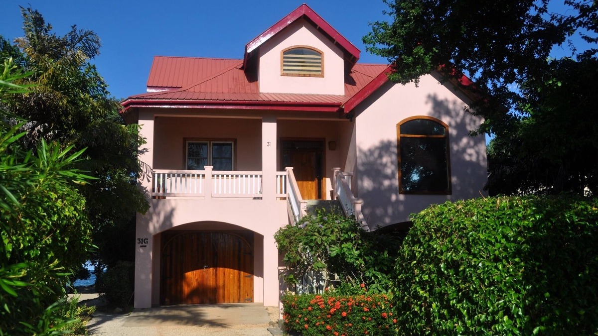Hopkins House | Habaru House