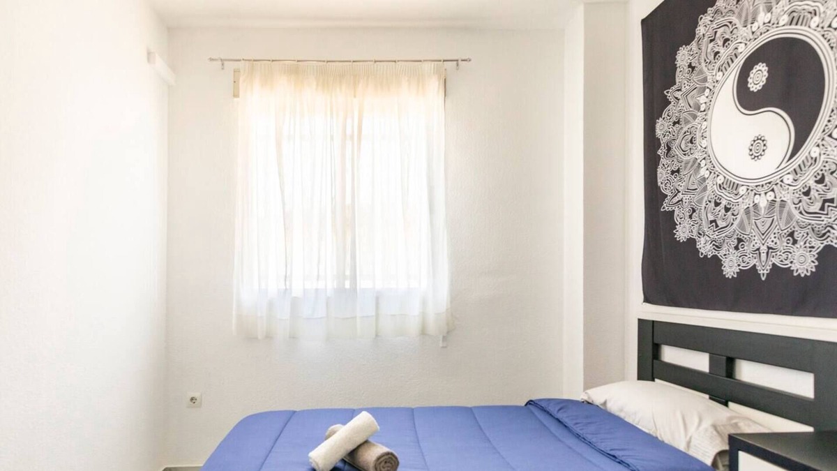 Bollullos de la Mitacion Apartment | Habitacion Individual "carpe Diem" con Cerradura Propia en Piso Compartido