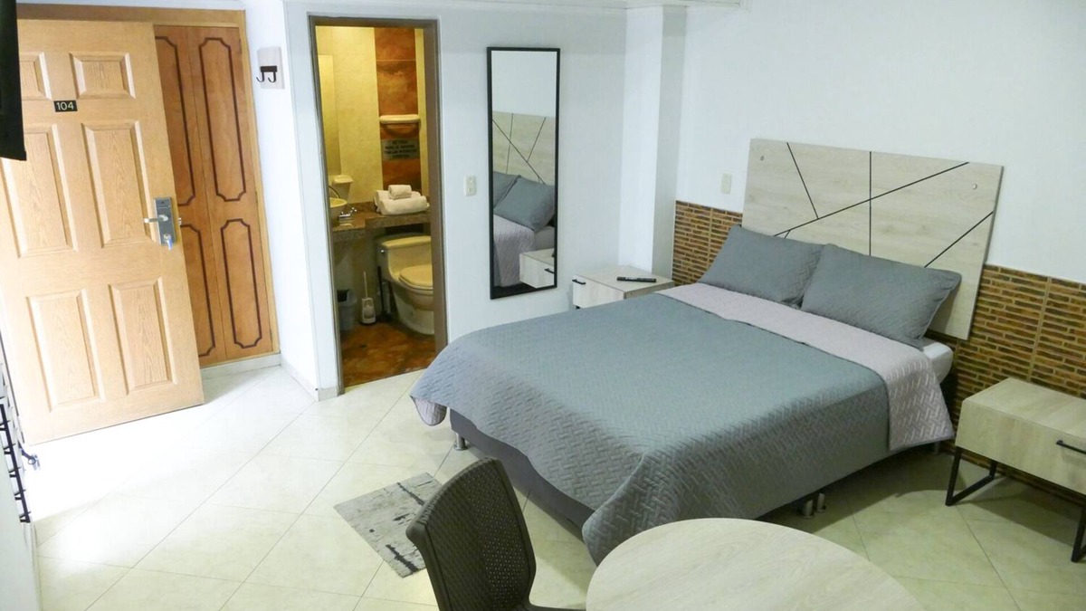 Barrios Unidos House | Habitación a 5 Minutos de la Estación de Héroes