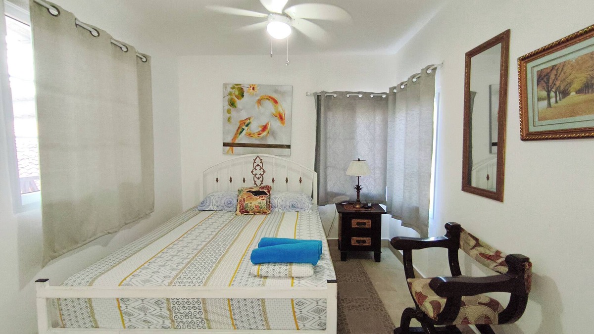 Anton House | HABITACIÓN DELUXE PARA PAREJAS