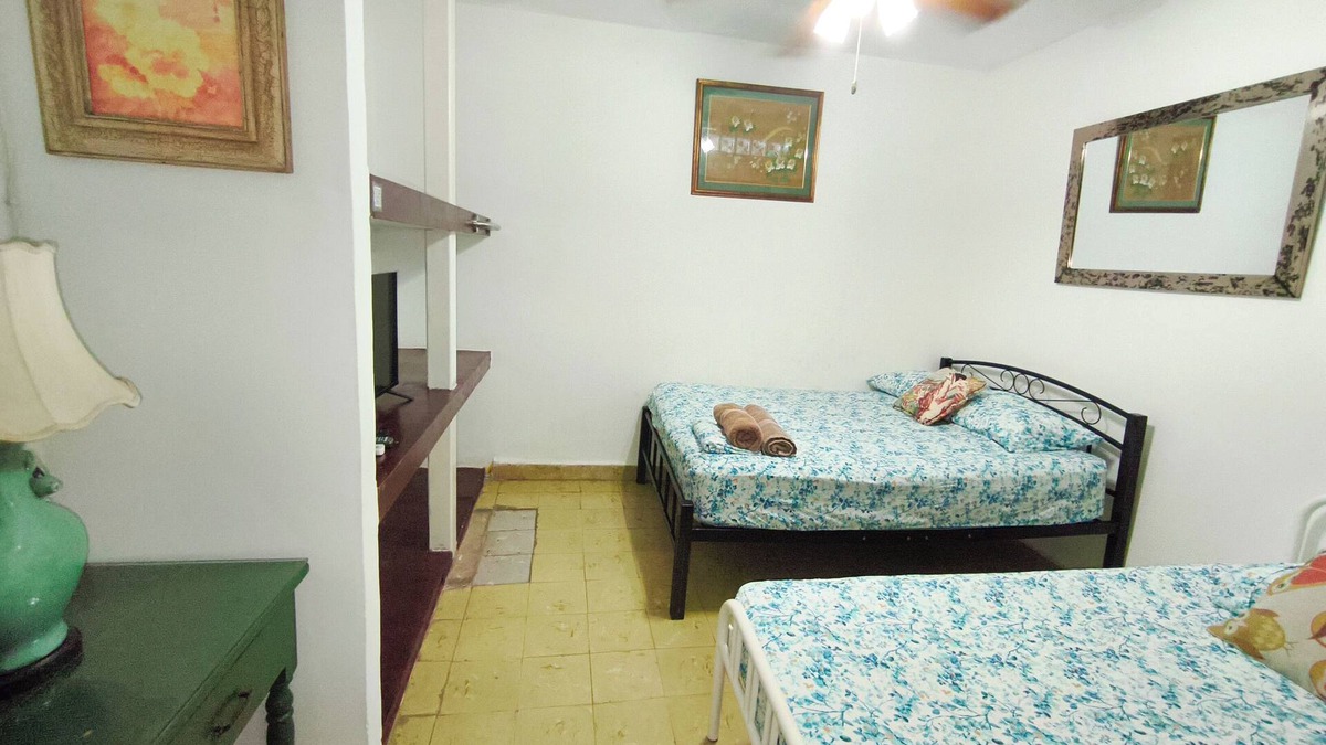 Anton House | HABITACIÓN PARA 3 PERSONAS