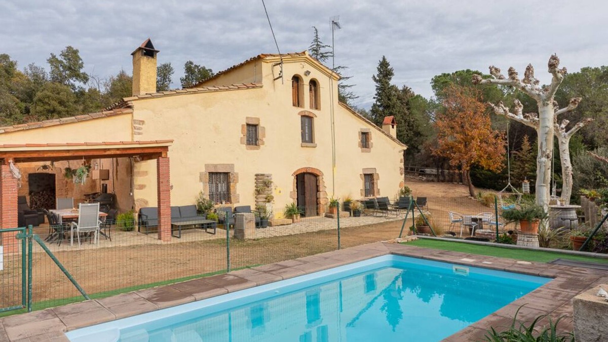 Santa Coloma de Farners Cottage | HABITATGE D'ÚS TURÍSTIC CAN BALDIRI: SPECIAL OFFERS