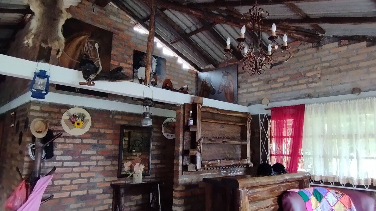 Nabon Villa | Hacienda, glamping El Atardecer, km 46 via a loja