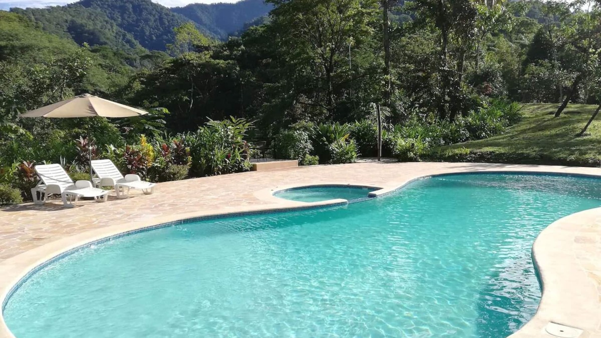 Parrita House | Hacienda Mil bellezasnLodge with Private 40ha Jungle Reserve and Lnarge Pool