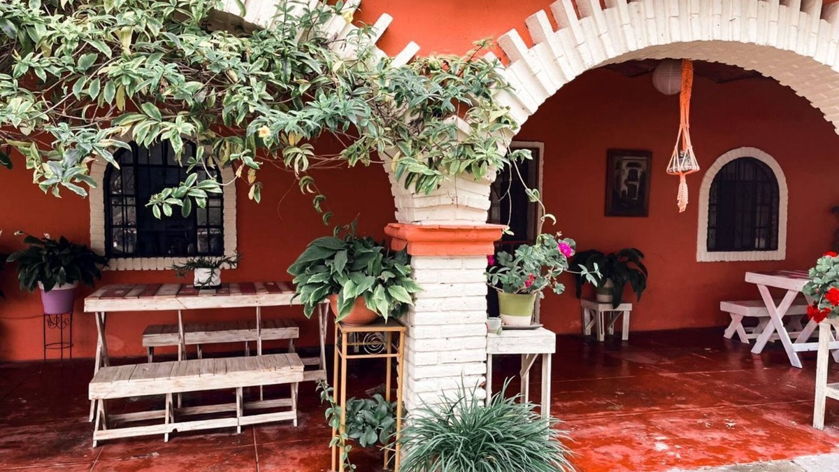 Tlajomulco de Zuniga House | Hacienda Jardines de la Calera Near the VFG Valley