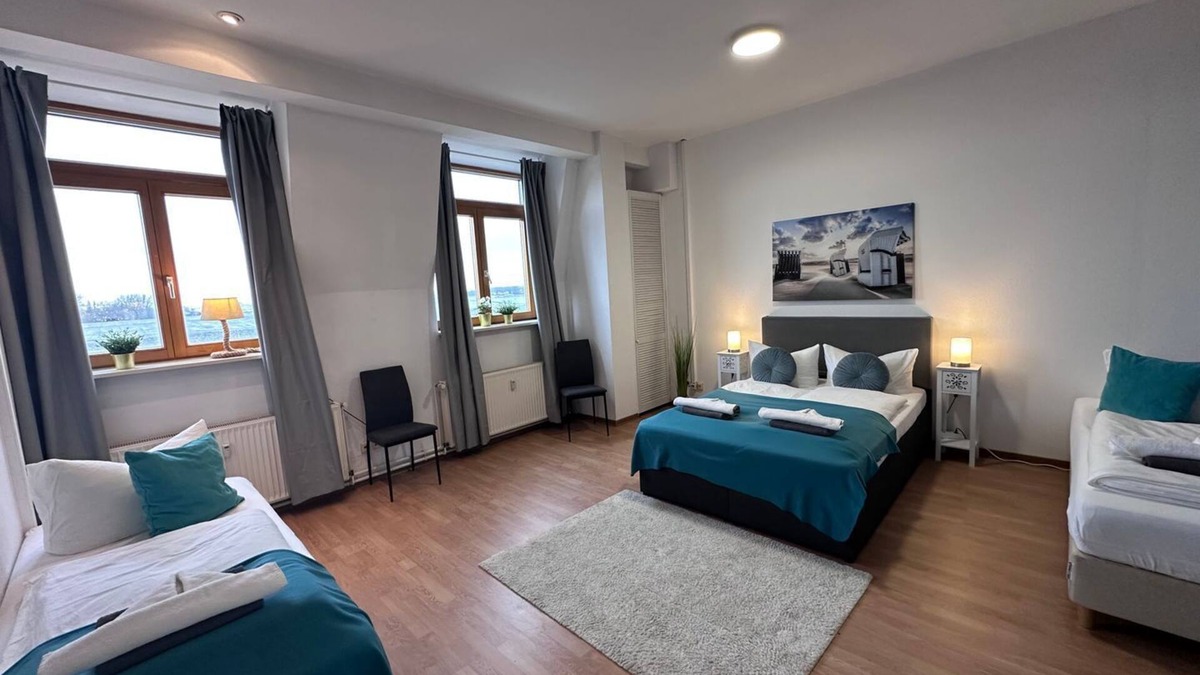 Kropeliner-Tor-Vorstadt Apartment | Hafenkante - Holiday apartment with free WLAN and parking - Holiday apartment