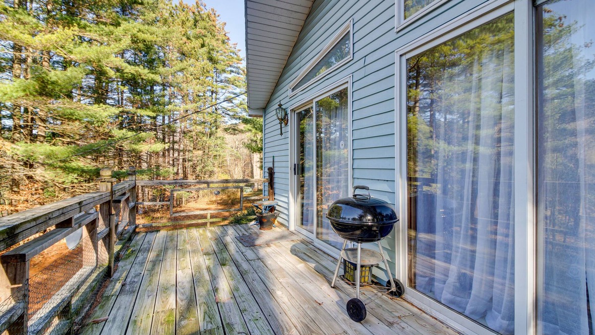 Hague House | Hague Vacation Rental ~ 2 Mi to Lake George!